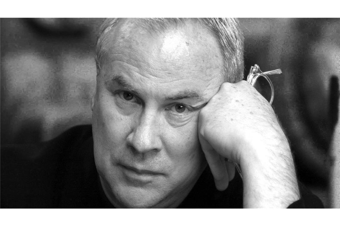 Theaterregisseur Robert Wilson ist tot Robert Wilson ist im Alter von 83 Jahren gestorben.