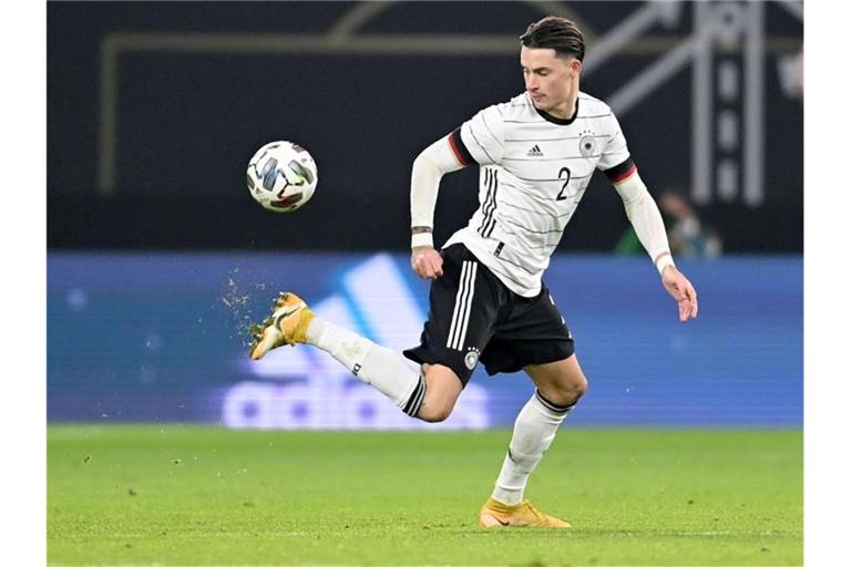 Robin Koch steht gegen die Ukraine in der Startelf. Foto: Robert Michael/dpa-Zentralbild/dpa