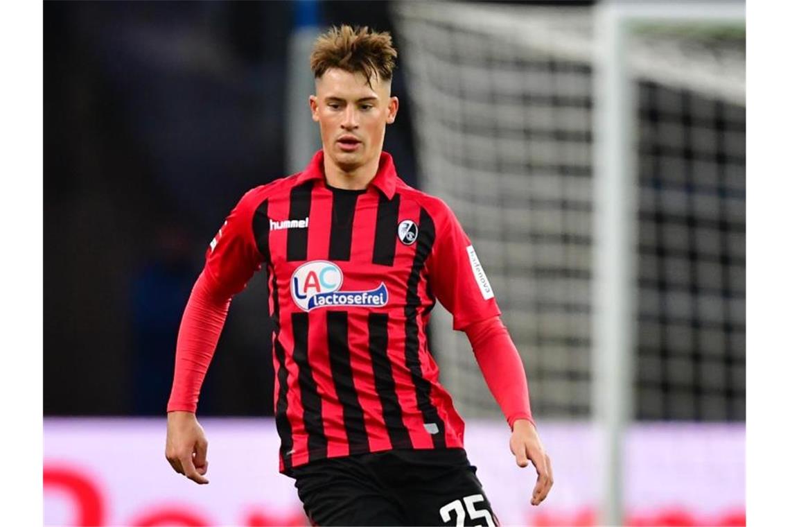 „Bild“: Benfica will Nationalspieler Koch aus Freiburg holen Robin Koch von Freiburg. Foto: Soeren Stache/dpa-Zentralbild/dpa/Archivbild
