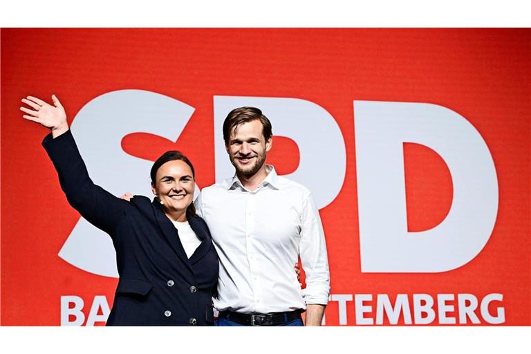 Robin Mesarosch  und Isabel Cademartori stellen die neue Doppelspitze der SPD in Baden-Württemberg.