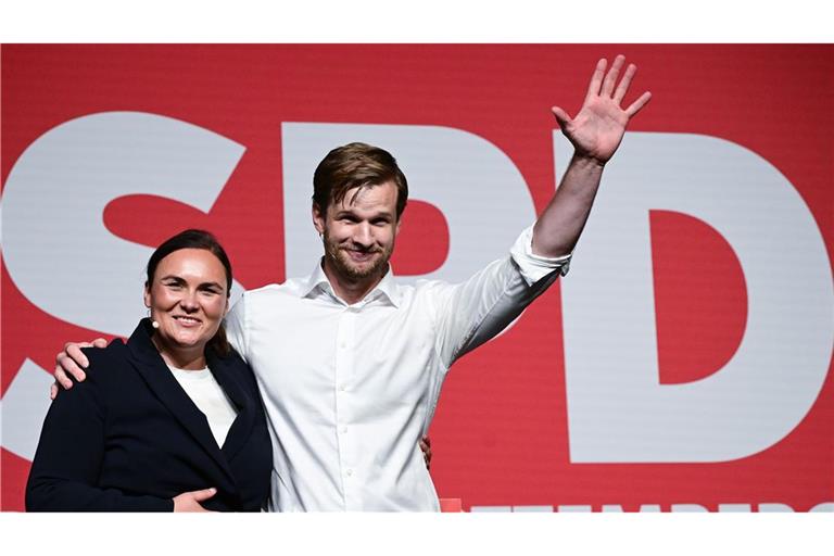 Robin Mesarosch und Isabel Cademartori stellen die neue Doppelspitze der SPD in Baden-Württemberg.