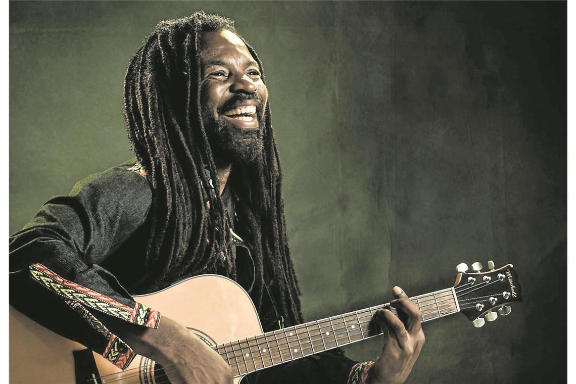 Rocky Dawuni gilt in England als Ghanas Bob Marley und ist ein gefeierter Star. Foto: privat