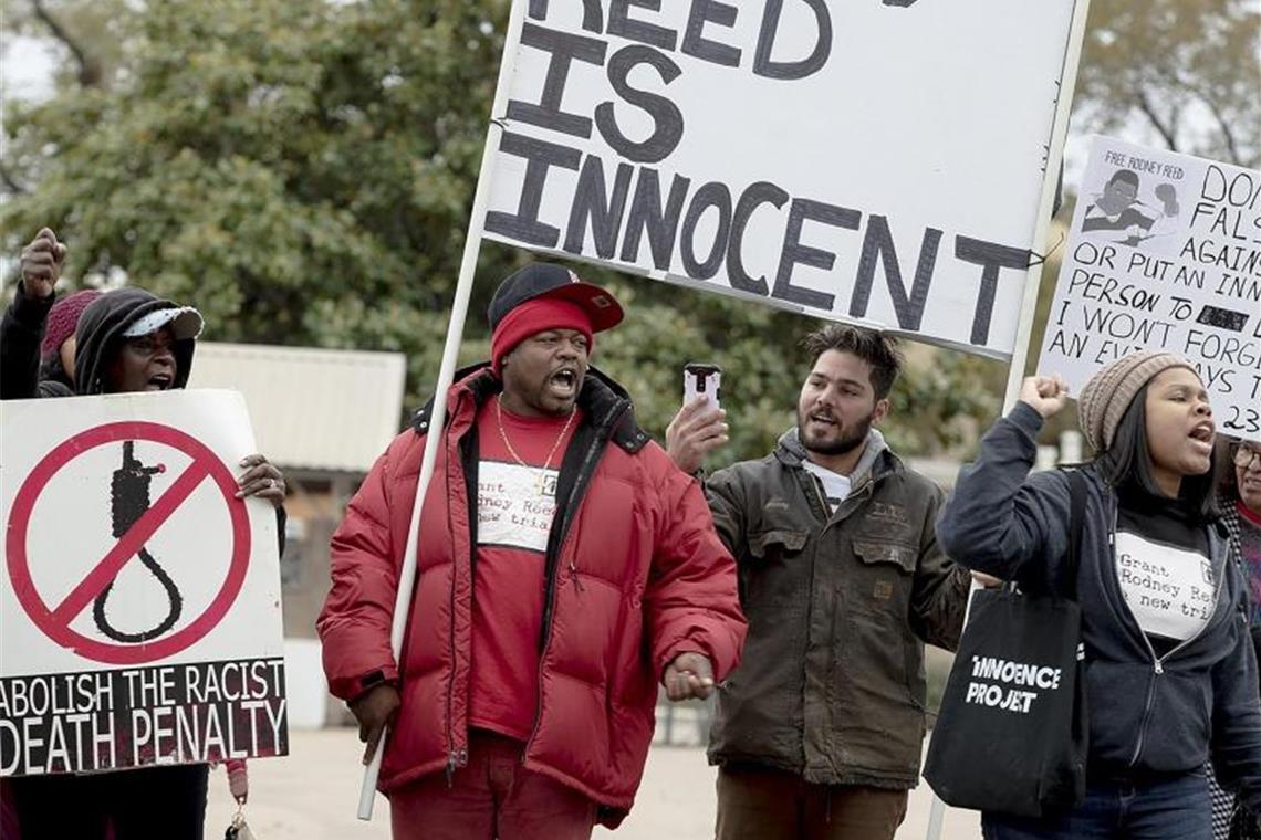 „Rodney Reed ist unschuldig“: Demonstranten protestieren gegen die geplante Hinrichtung. Foto: Nick Wagner/Austin American-Statesman/dpa