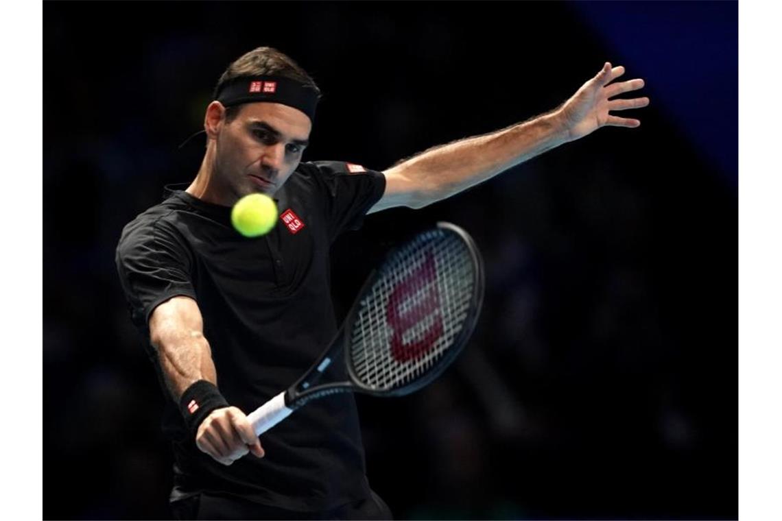 Roger Federer hat sein Auftaktmatch bei den ATP Finals verloren. Foto: John Walton/PA Wire/dpa