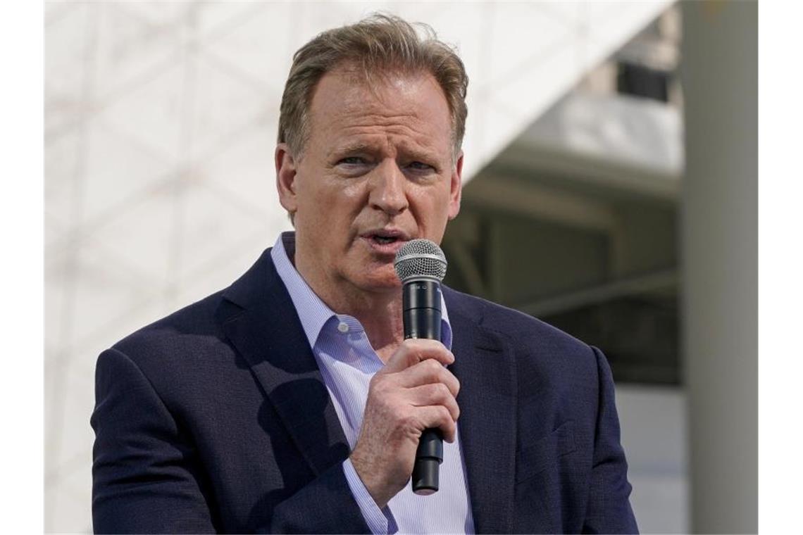 Offiziell: NFL-Spiele zukünftig in Frankfurt und München Roger Goodell, Commissioner der National Football League (NFL), bestätigt Spiele in München und Frankfurt. Foto: Morry Gash/AP/dpa
