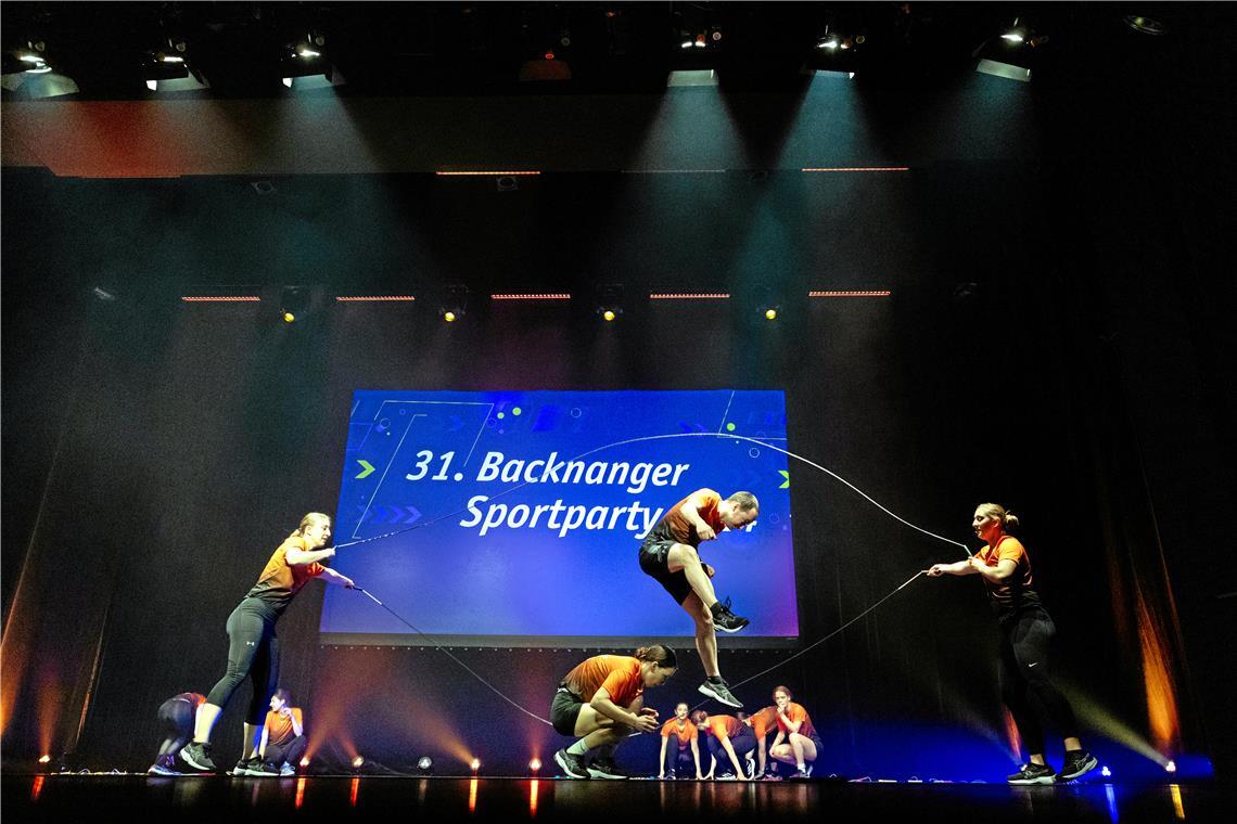 Rope Skipping // 31. Backnanger Sportparty am 1.3.2024 im Backnanger Bürgerhaus ...