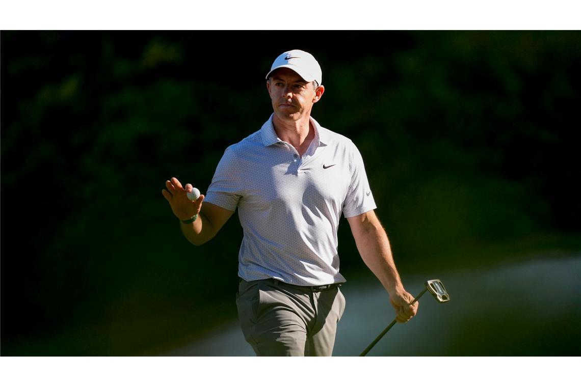 Rory McIlroy steht beim Masters in August nach einer sensationellen Runde vor der Titelverteidigung.