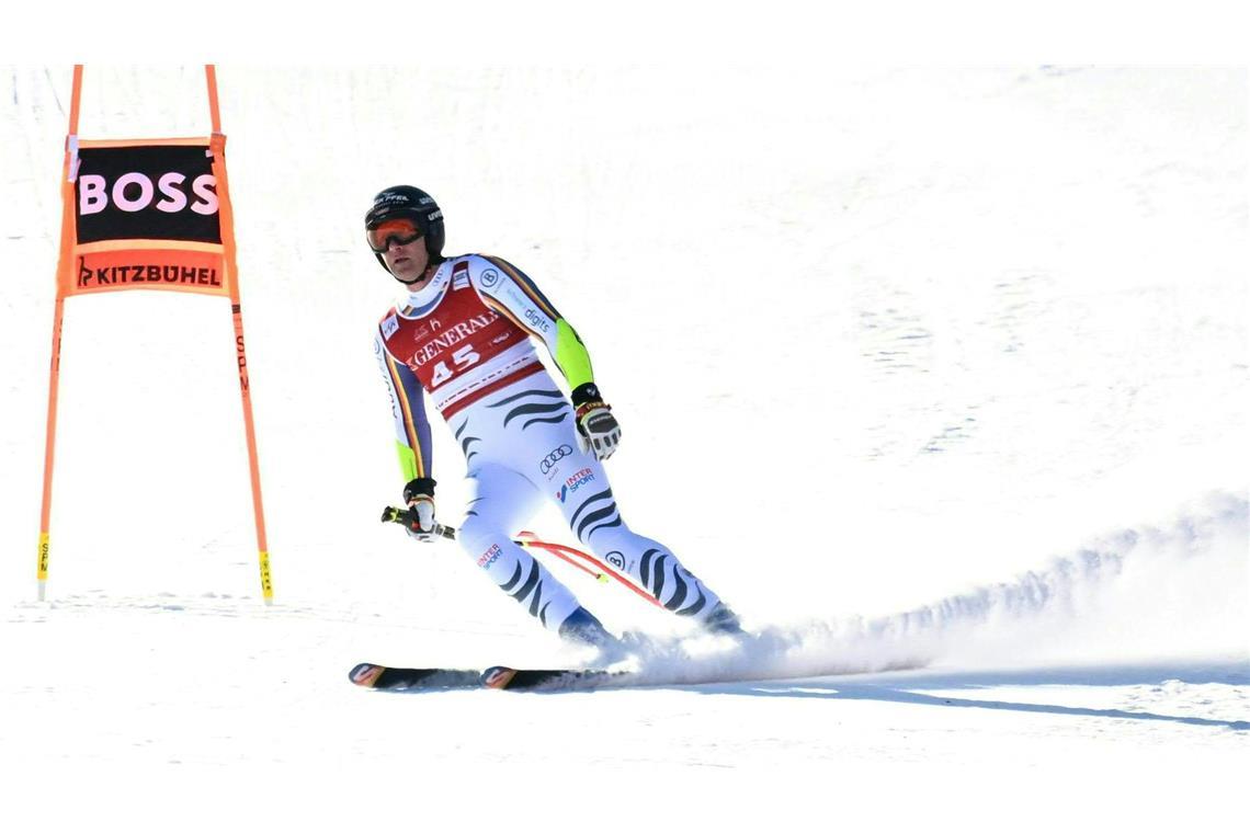 Routinier Romed Baumann scheidet im Super-G von Kitzbühel aus.