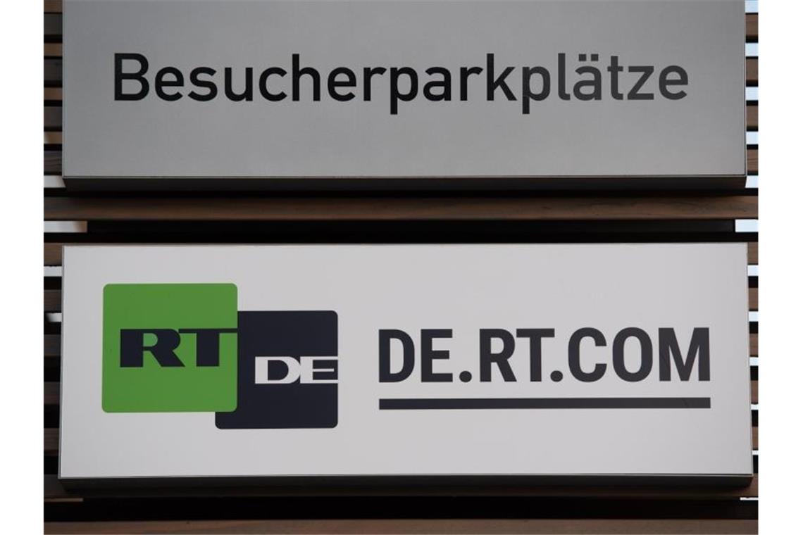 RT - früher Russia Today - hat für RT DE einen Standort in Berlin. Foto: Paul Zinken/dpa