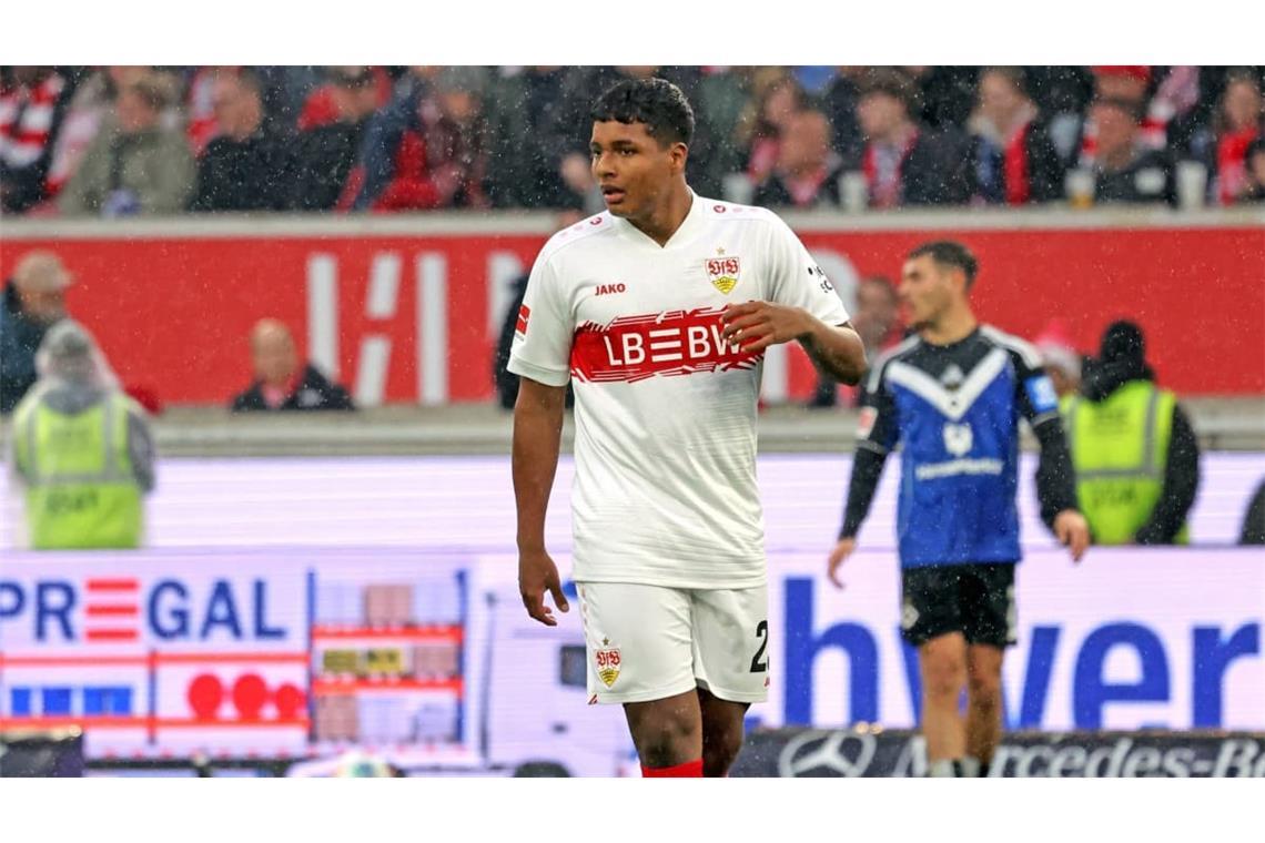 Rückenprobleme machen Jeremy Arevalo weiterhin zu schaffen. Für den portugiesischen Erstligisten Estrela Amadora hat der Stürmer aus Ecuador daher bislang kein Spiel gemacht.