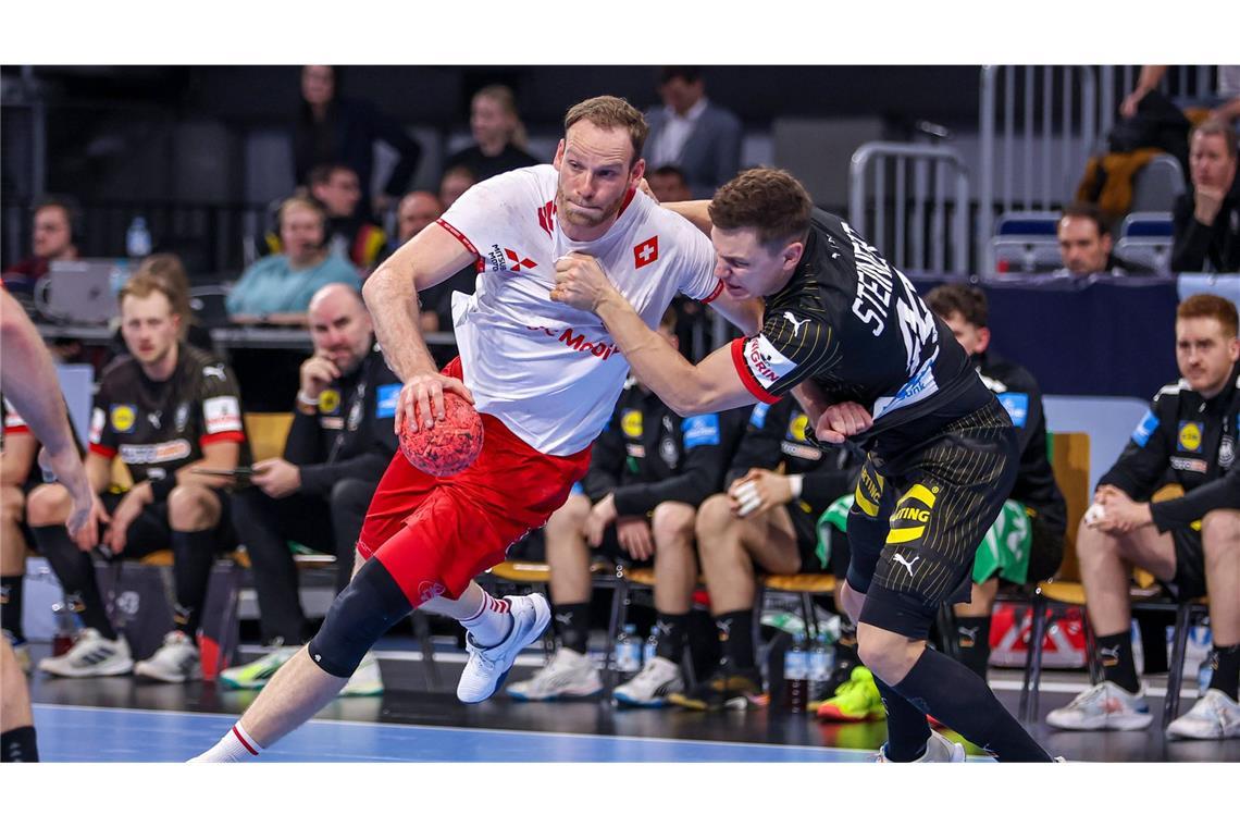 Diese Handballer aus der Region sind bei der WM am Ball Rückraumspieler Lenny Rubin (28) vom TVB Stuttgart ist seit Jahren eine wichtige Säule der Schweizer Auswahl.