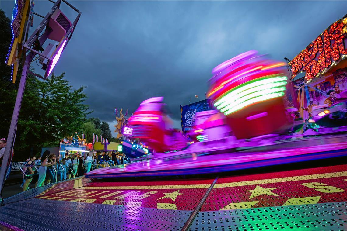 Rummelplatz // 52. Backnanger Straßenfest, Eröffnungstag, Freitag