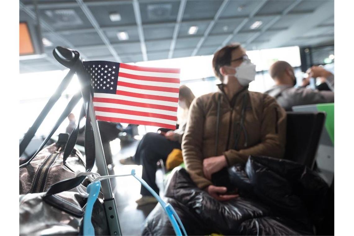 Rund 20 Monate nach dem coronabedingten Einreiseverbot für EU-Bürger kann man wieder nahezu ungehindert in die USA einreisen. Foto: Sebastian Gollnow/dpa