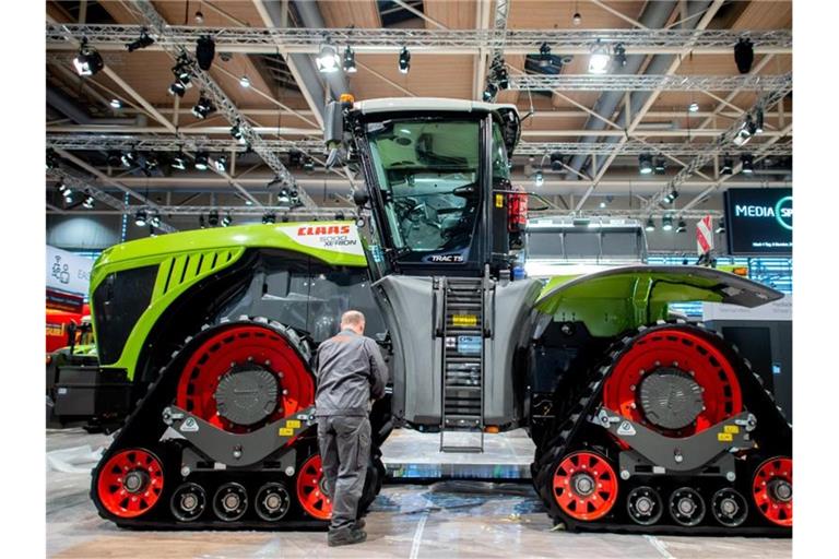 Rund 2.800 Aussteller präsentieren vom 10. bis 16. November ihre Neuheiten auf der internationalen Ausstellung für Landtechnik. Foto: Hauke-Christian Dittrich/dpa