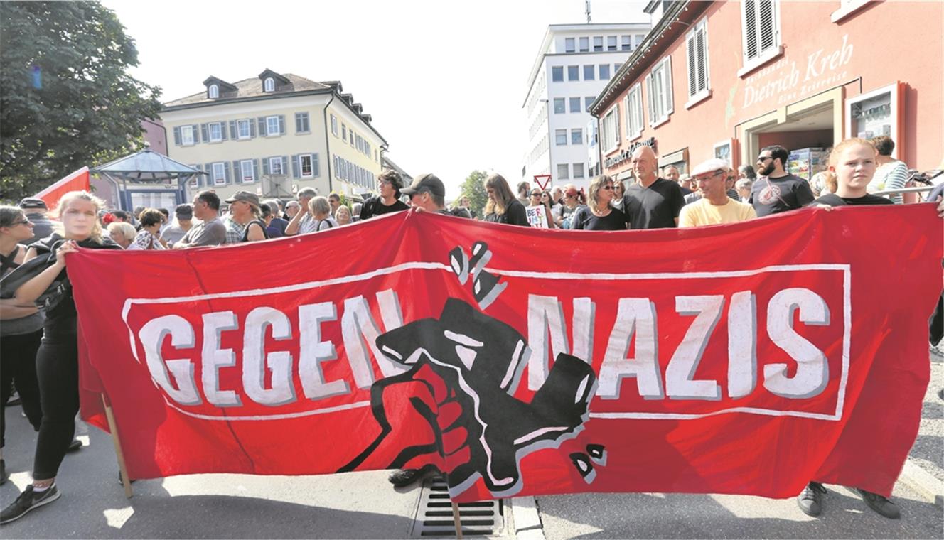 „Es ist wichtig, den Anfängen zu wehren“ Rund 400 Menschen haben Mitte September bei einer Kundgebung des „Bündnis Zusammen gegen Rechts Rems-Murr“ in Winnenden teilgenommen. So viele Teilnehmer erwarten die Veranstalter am nächsten Samstag in Backnang nicht. Sie rechnen mit etwa 50 Menschen.Foto: G. Schneider