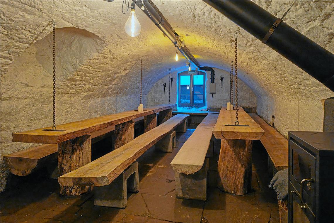 Rund 50 Gäste passen in den urigen Gewölbekeller. Fotos: Stefan Bossow