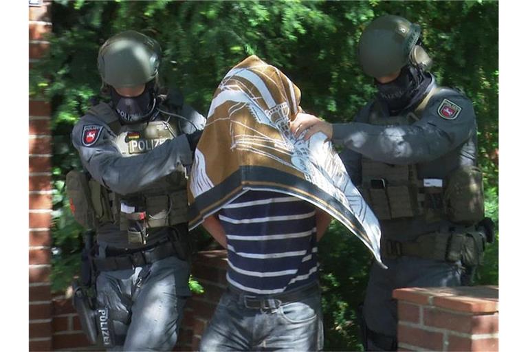 Rund sieben Monate nach seinem vermeintlichen Ertrinken in der Ostsee haben Ermittler den Kieler Tatverdächtigen in Niedersachsen ausfindig gemacht. Foto: M. Schäfer/HannoverReporter.de/dpa