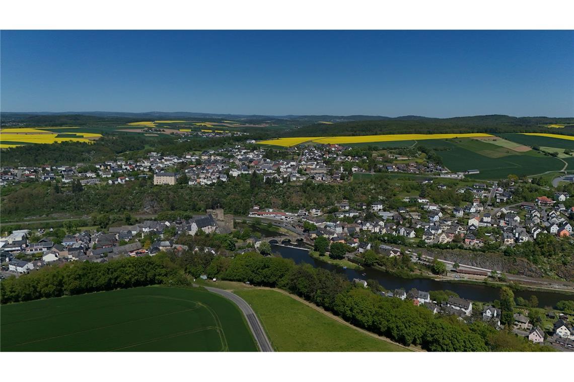 Runkel ist eine Kleinstadt an der Lahn. Am 16. April ist es hier zu einem Arbeitsunfall mit mehreren Todesopfern gekommen.