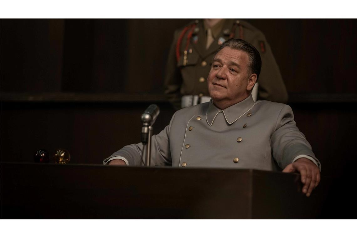 Russell Crowe stellt den Nazi Hermann Göring dar.