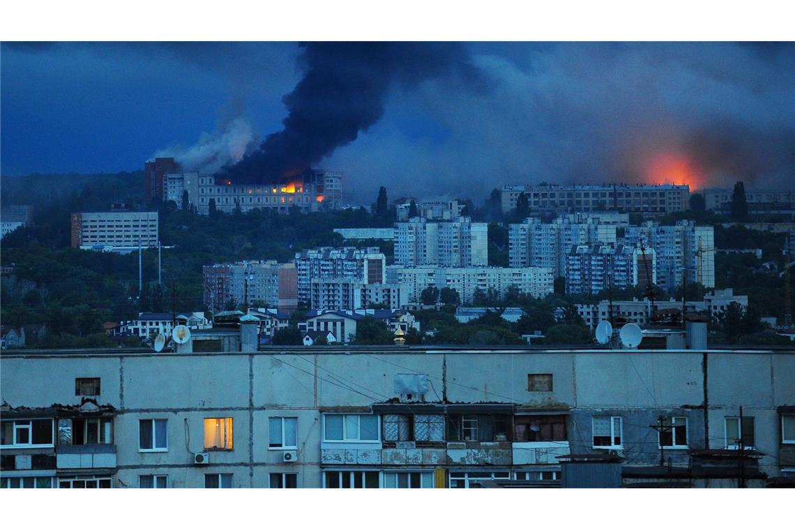 Charkiw erneut bombardiert: Tote und viele Verletzte