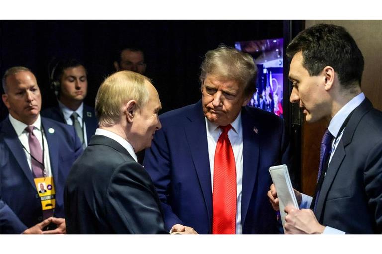 Russlands Präsident Putin und US-Präsident Donald Trump bei ihrem Treffen in Anchorage.