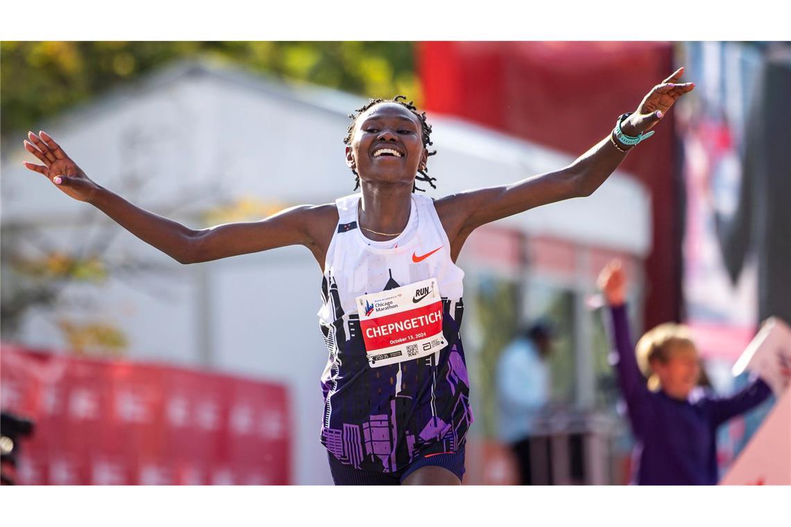 Marathon-Weltrekordlerin Chepngetich vorläufig gesperrt Ruth Chepngetich lief in Chicago als erste Frau einen Marathon unter 2:10 Stunden.