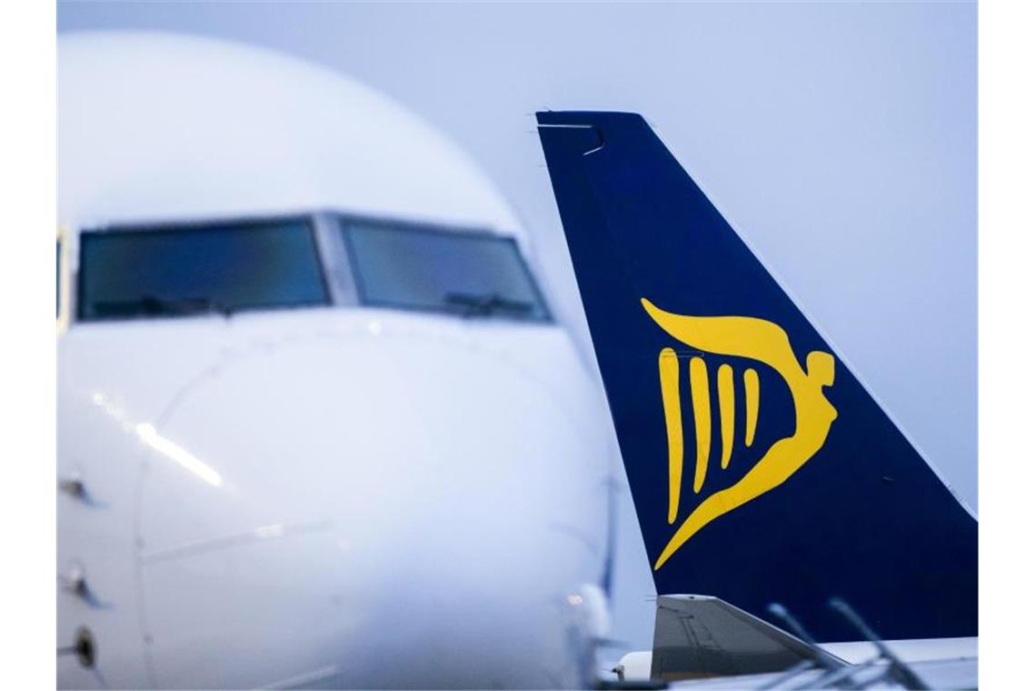 Ryanair gehört zu den größten Fluggesellschaften Europas mit nach eigenen Angaben mehr als 2400 Flügen täglich zu 200 Zielen in 40 Ländern. Foto: Marcel Kusch/dpa