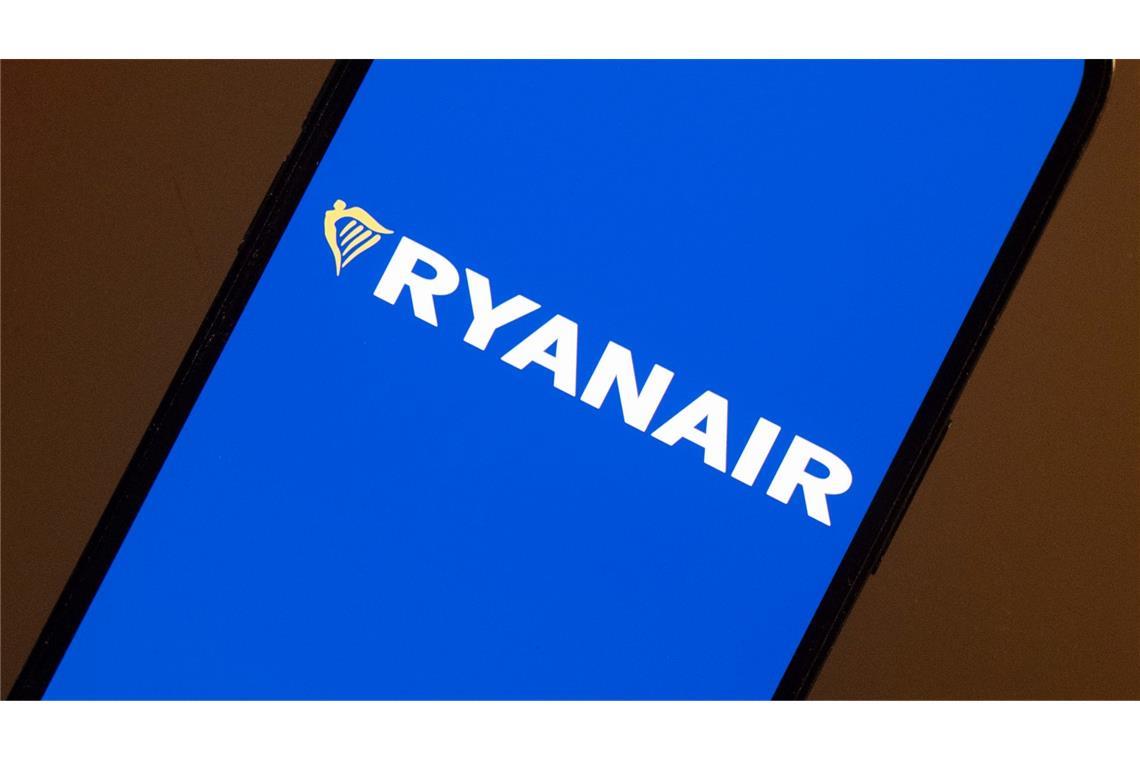 Ryanair will Bordkarten (fast) nur noch über die App ausgeben. (Symbolbild)