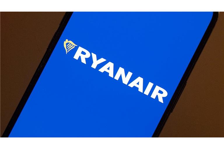 Ryanair will Bordkarten (fast) nur noch über die App ausgeben. (Symbolbild)