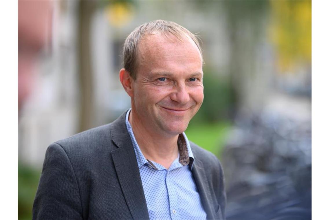 Chef der Agrarministerkonferenz kritisiert Klöckner Sachsens Agrarminister Wolfram Günther wirft dem Bundeslandwirtschaftsministerium Versäumnisse vor. Foto: Robert Michael/dpa-Zentralbild/dpa
