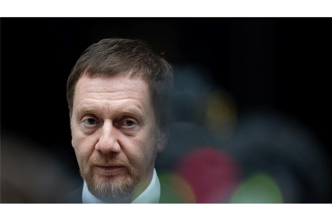 Wirtschaftskrise: Länder fordern "kraftvolles Umsteuern" Sachsens Ministerpräsident Michael Kretschmer ist derzeit Chef der Ministerpräsidentenkonferenz.