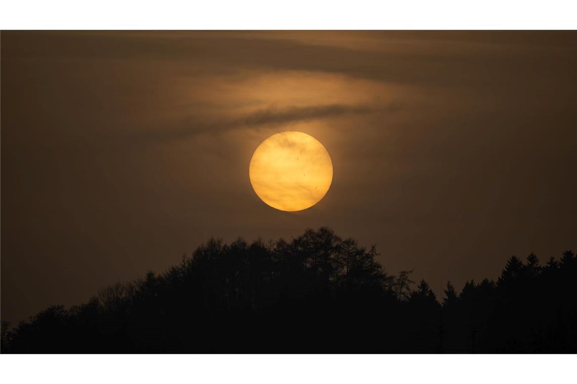 Saharastaub am Himmel über Baden-Württemberg