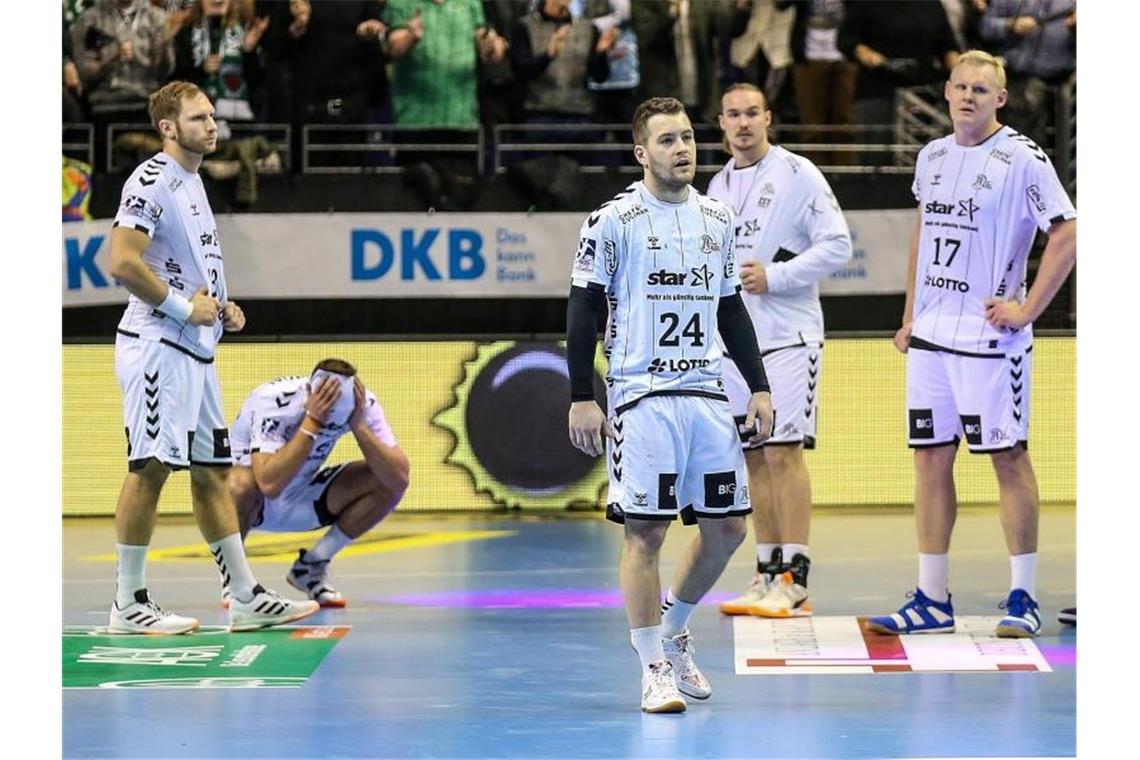 THW Kiel ist Meister - Handball-Bundesliga bricht Saison ab Saison-Abbruch in der Handball-Bundesliga: Der THW Kiel wurde zum Meister erklärt. Foto: Andreas Gora/dpa