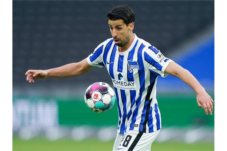 Sami Khedira wird seine Karriere beenden. Foto: Michael Sohn/AP Pool/dpa