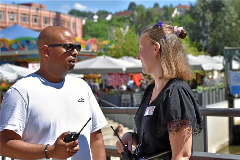 Sanoj Abraham war mit Violeta Zobel bereits 2022 auf dem Straßenfest im Einsatz, in diesem Jahr ist sie zum Straßenfest-Start bereits im Mutterschutz.  Foto: Tobias Sellmaier