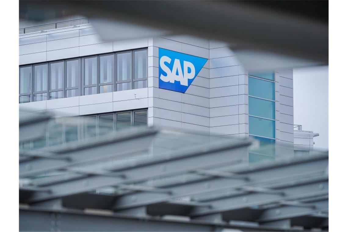 SAP bekommt Handelskrieg zu spüren SAP beschäftigte zuletzt weltweit 98.300 Mitarbeiter. Zum Jahresende sollen es aber trotz der Abfindungen mehr sein. Foto: Uwe Anspach