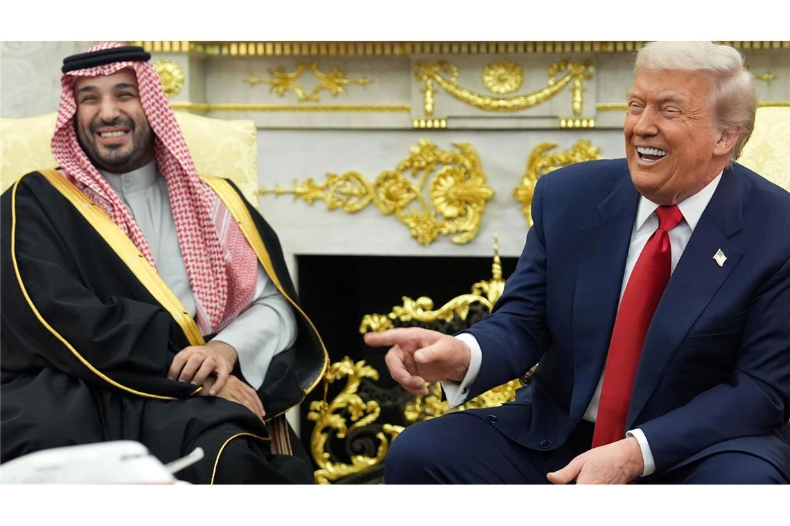 Saudi-Arabiens Kronprinz bekommt einen herzlichen Empfang vom US-Präsidenten im Weißen Haus.