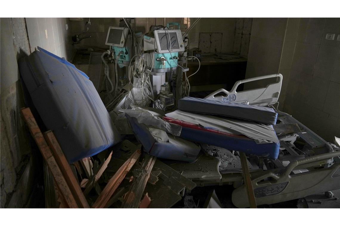 Israel greift weiteres Krankenhaus in Gaza an - elf Tote Schäden in Krankenhaus im Gazastreifen.
