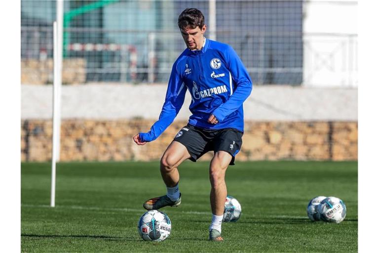 Schalkes Benito Raman steht gegen Union Berlin wieder in der Startelf. Foto: Tim Rehbein/dpa