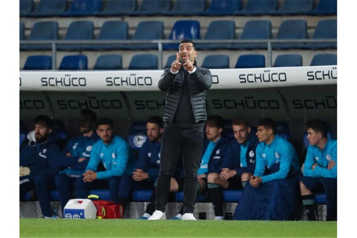 Schalke-Trainer Grammozis: „Vernünftig“ verabschieden