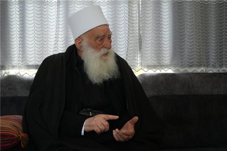 Scheich Hammoud al-Hinawi, ein prominentes geistliches Oberhaupt der drusischen Gemeinschaft in Syrien.