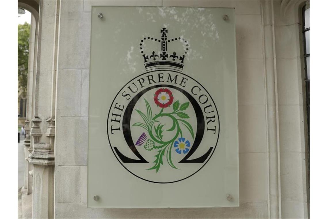Schild des "Supreme Court" am Haupteingang des Obersten Gerichtshofs des Vereinigten Königreichs. Foto: