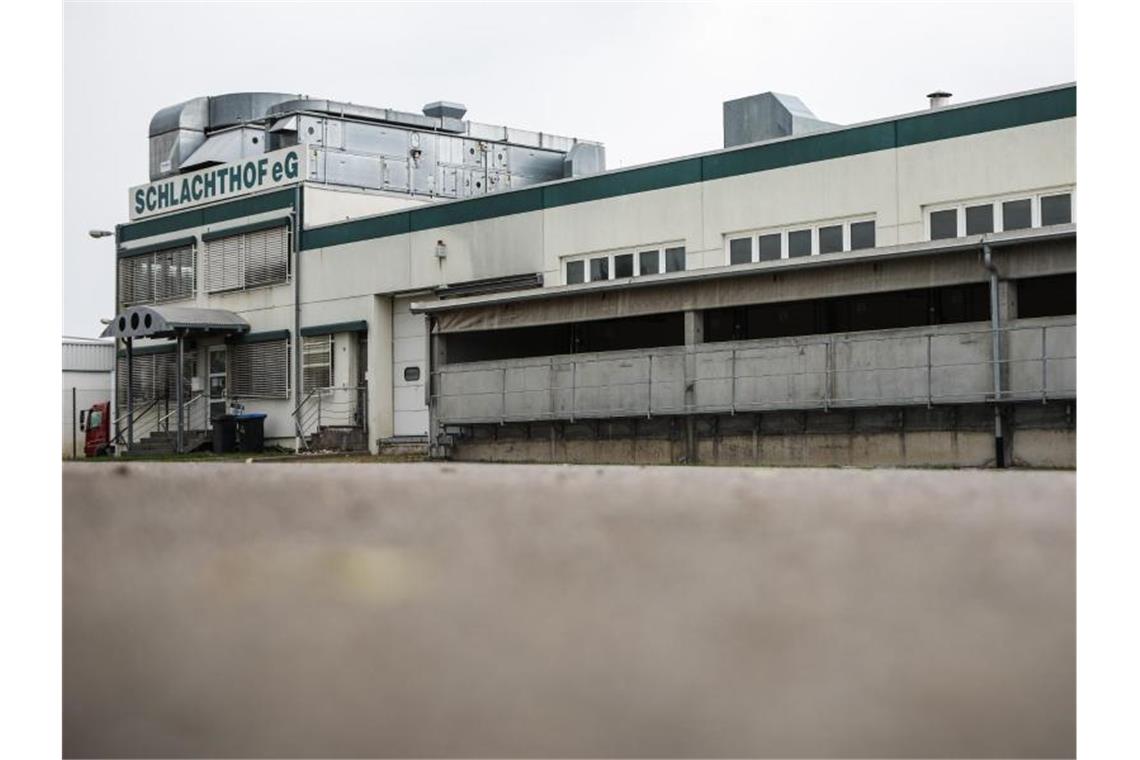 Schlachthof Gärtringen noch bis Mitte 2021 geschlossen Schlachthof Gärtringen. Foto: Christoph Schmidt/dpa/Archivbild