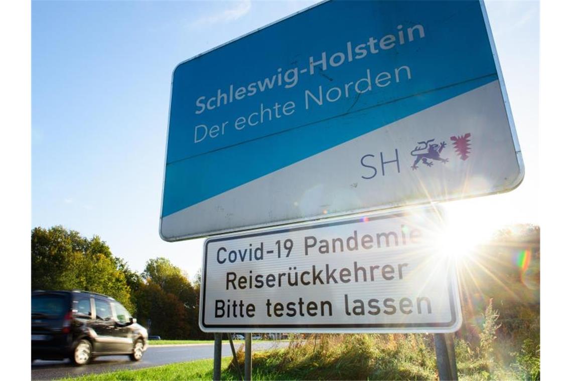 Schleswig-Holstein führt strenge Kontaktbeschränkungen ein. Foto: Gregor Fischer/dpa
