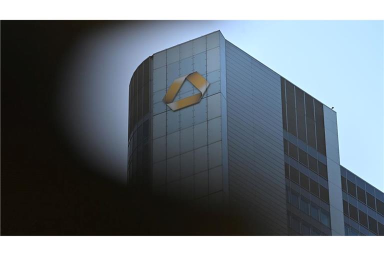 Schluckt die Unicredit die Commerzbank? (Archivbild)