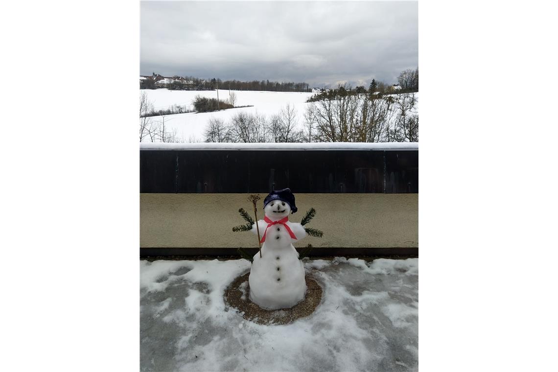 Schneemann bauen statt Haare schneiden, dachte sich Sonja Hoffmann aus Oppenweil...