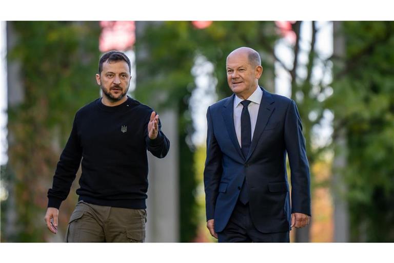 Scholz habe in seinem Gespräch mit Selenskyj die anhaltende und unverbrüchliche Solidarität Deutschlands mit der Ukraine bekräftigt. (Archivbild)