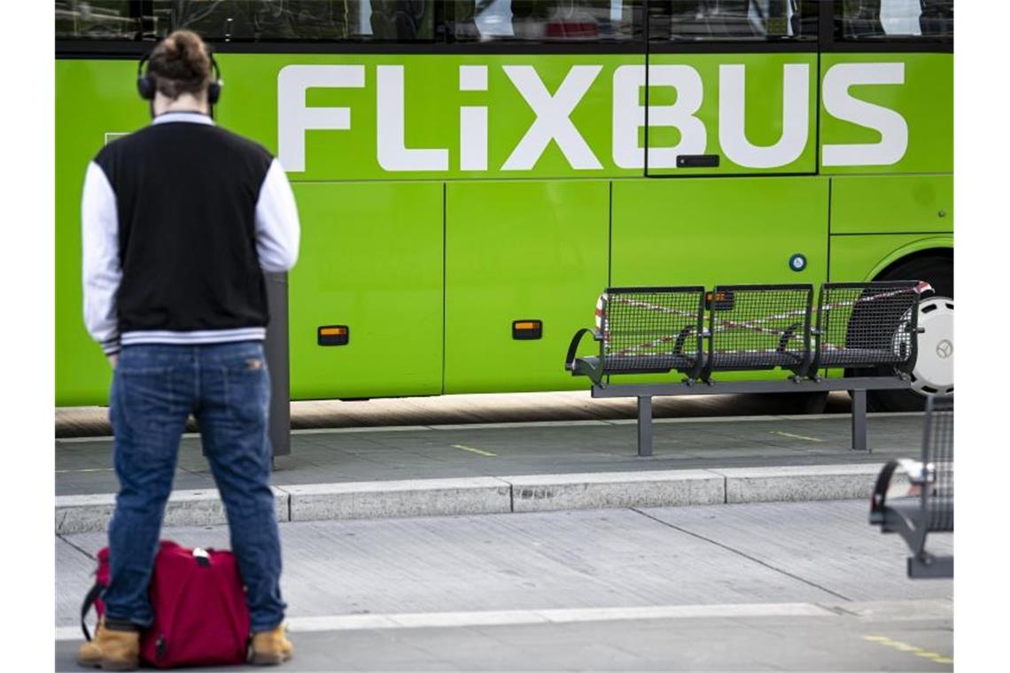 Schon im Frühjahr hatte Flixbus angesichts der Corona-Auflagen vorübergehend keine Fahrten mehr angeboten. Foto: Fabian Sommer/dpa