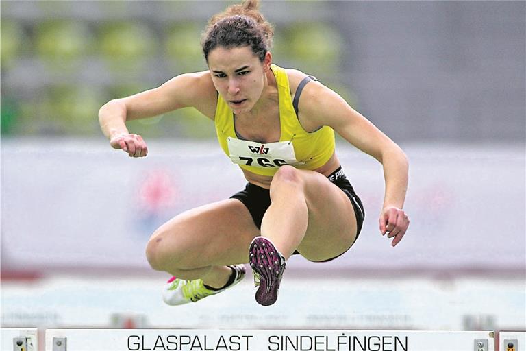 Schrammte in der Altersklasse U20 über 60 Meter Hürden an einer Medaille vorbei: Die Weissacher Sprinterin Lena Schlag. Foto: R. Görlitz