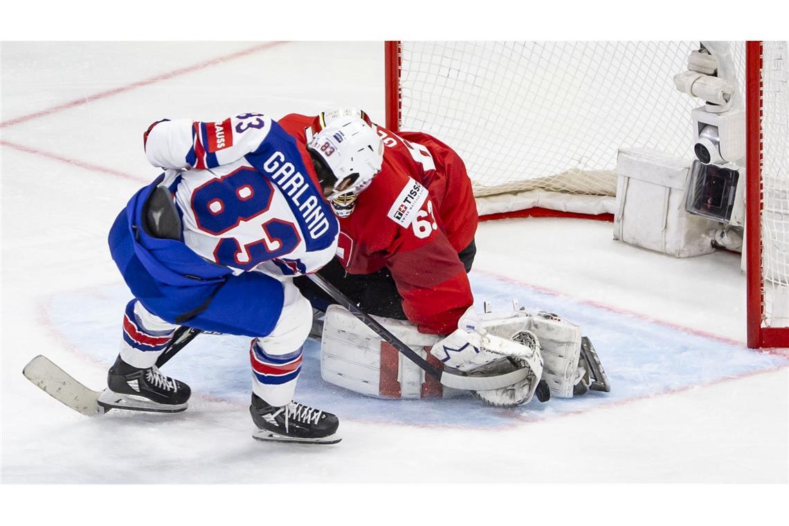 USA nach Verlängerungs-Krimi Eishockey-Weltmeister Schweizer-Torhüter Leonardo Genoni zeigte mehrfach sein ganzes Können.